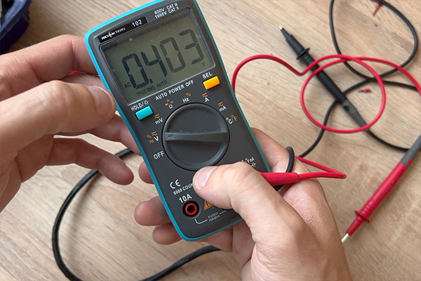 How Digital Ammeters Revolutionize Electrical Testing and Measurement